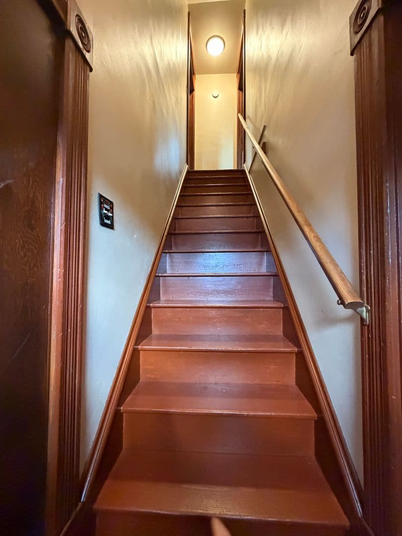 Lancaster House: 2115 Marietta Ave