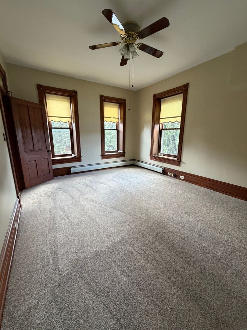 Lancaster House: 2115 Marietta Ave