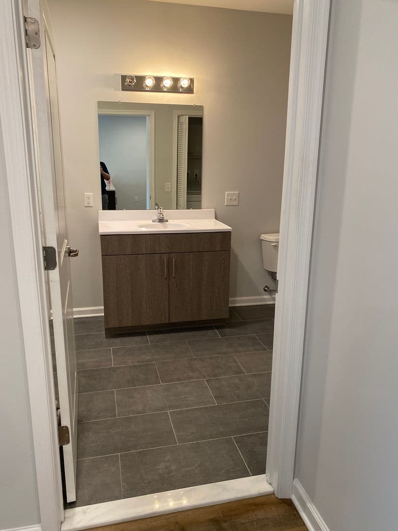 Elizabeth Apartment: 78 Murray Street