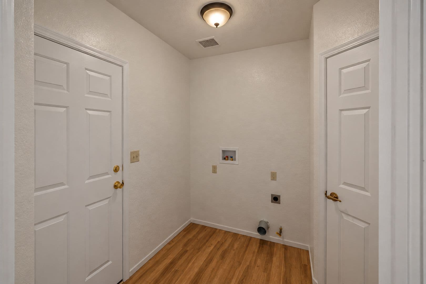 Suisun House: 511 Floyd Court