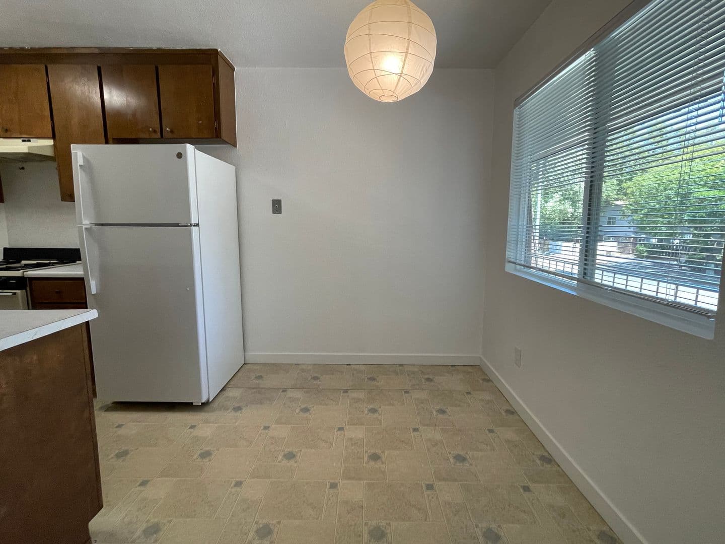 Davis Apartment: 625 Adams Street