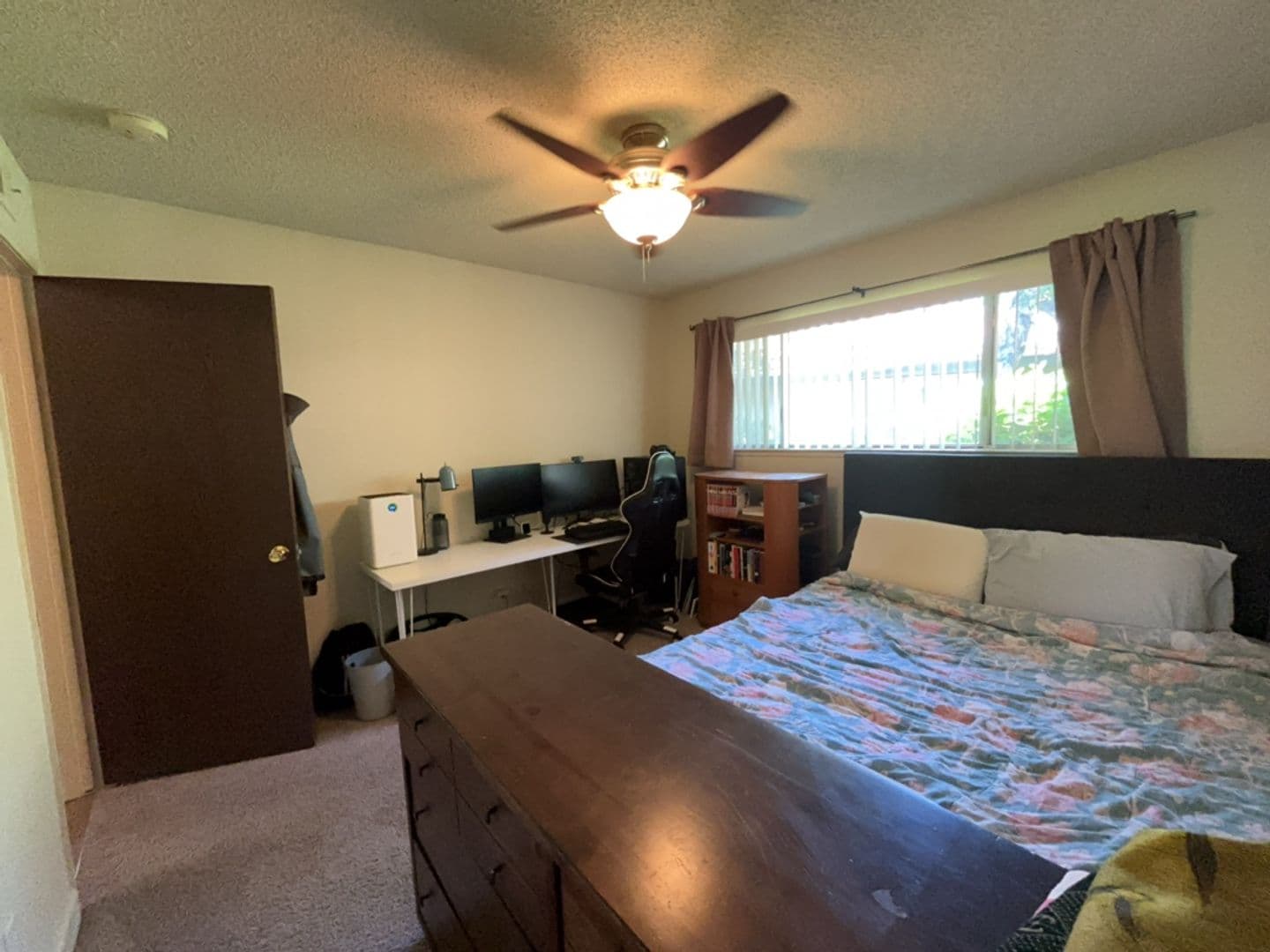 Davis House: 1712 Fremont Court #1