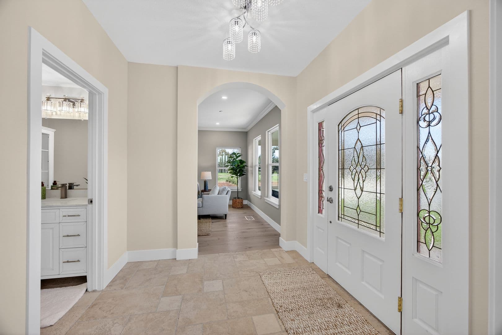 Davis House: 35628 Yosemite Avenue