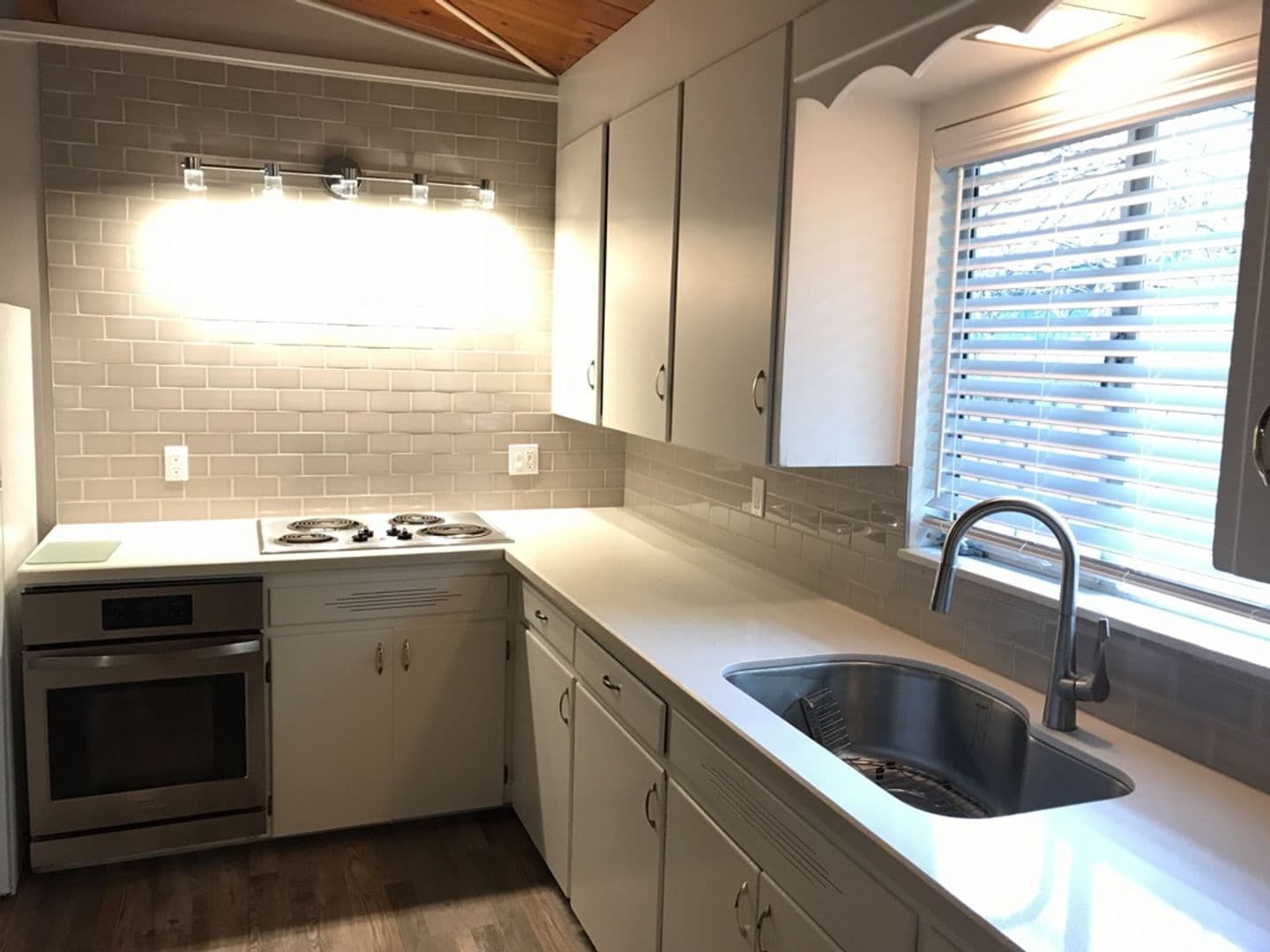 Davis Multiplex: 515-517 K Street
