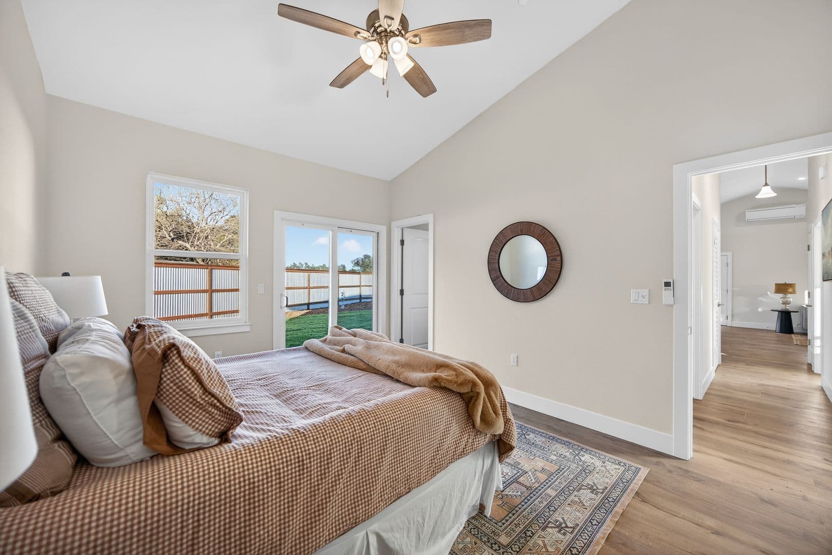 Davis House: 35622 Yosemite Avenue