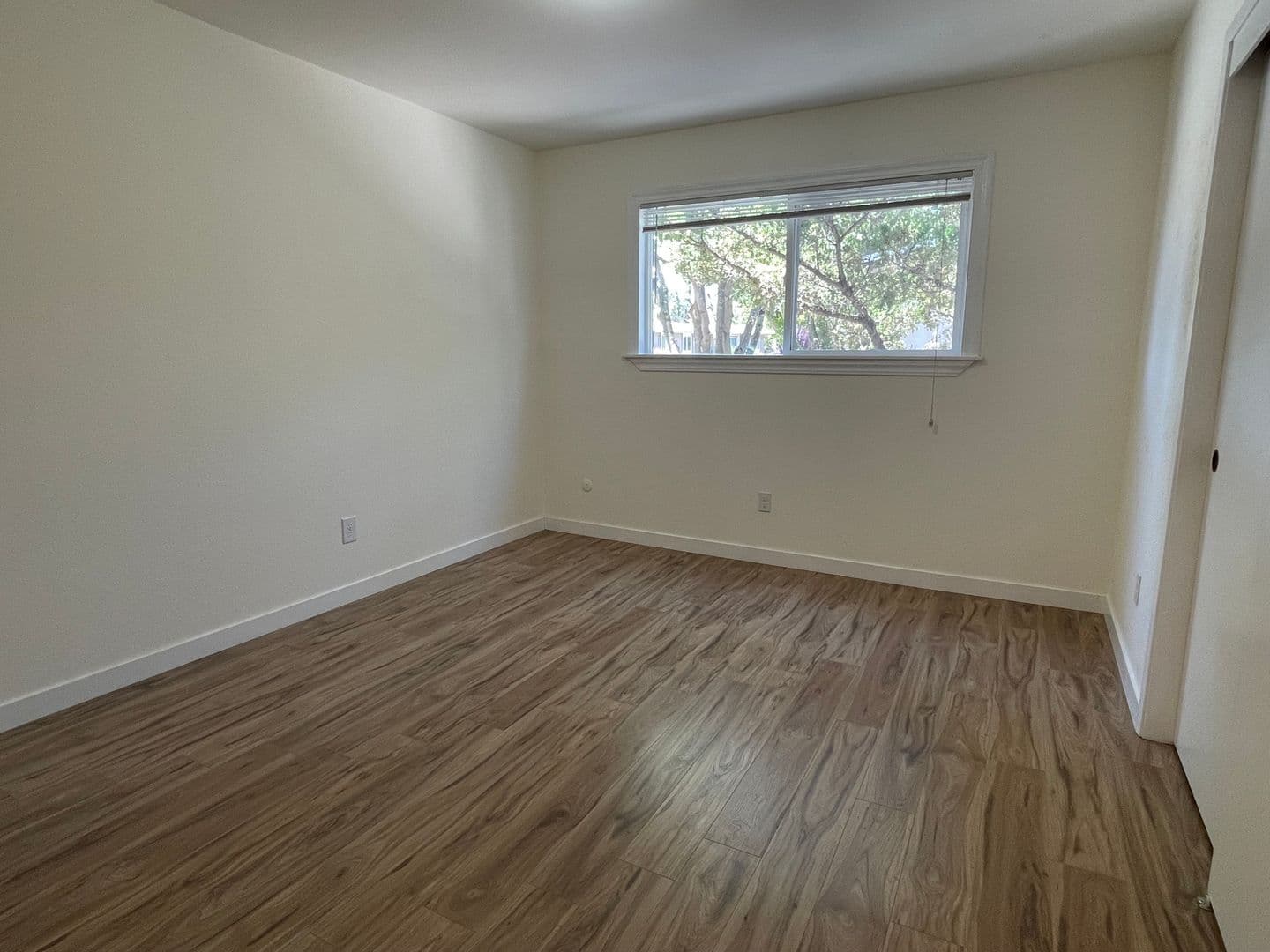 Davis Apartment: 625 Adams Street