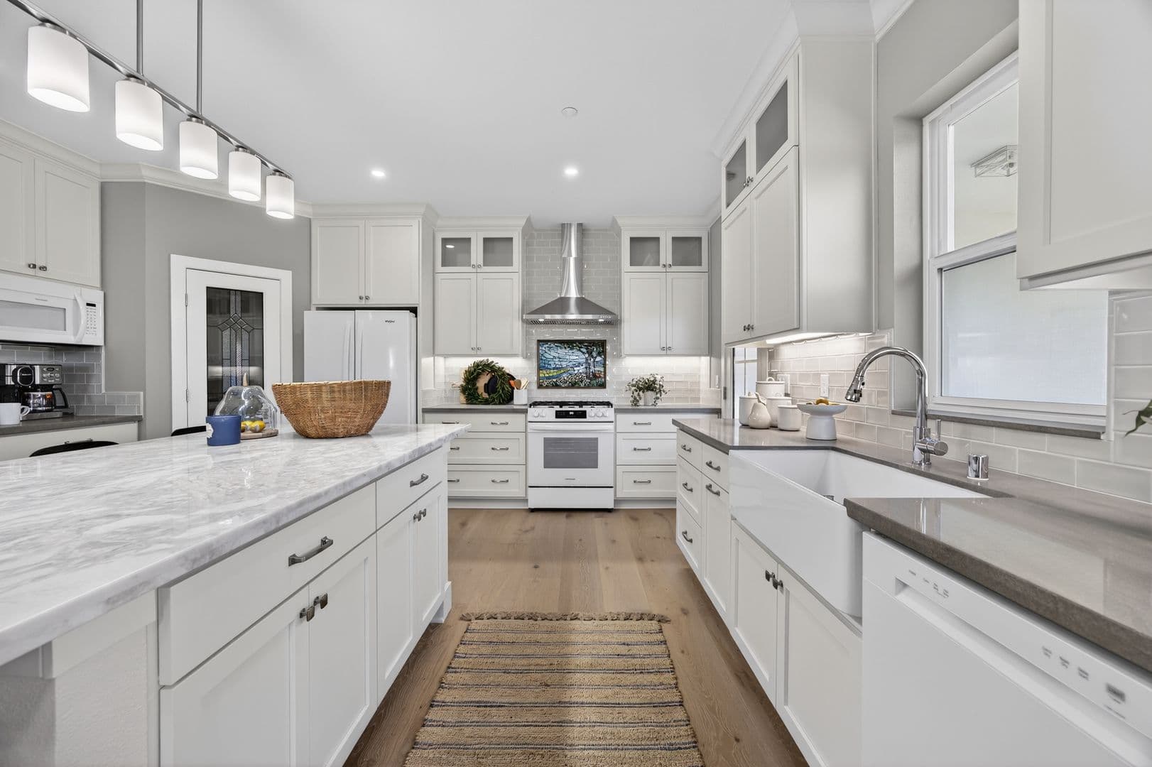 Davis House: 35628 Yosemite Avenue