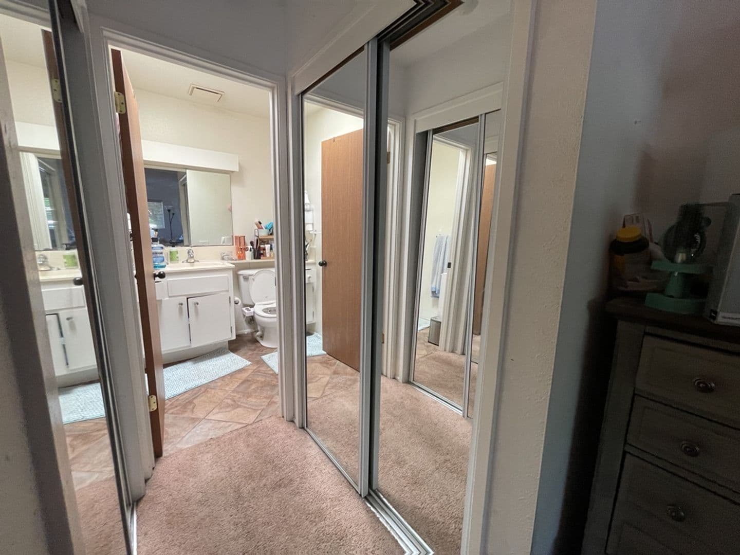 Davis House: 405 Jardin Place