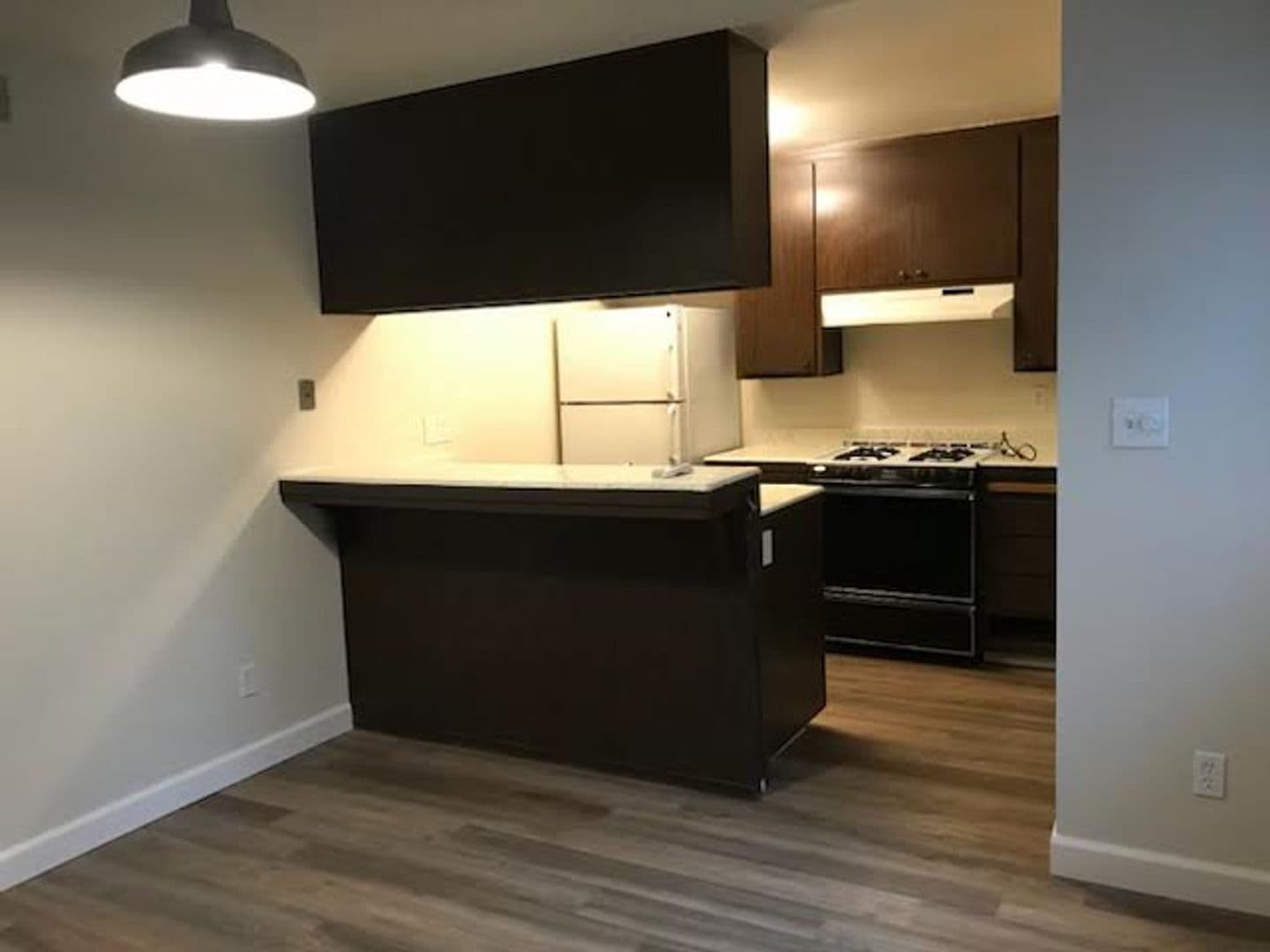 Davis House: 1712 Fremont Court #1