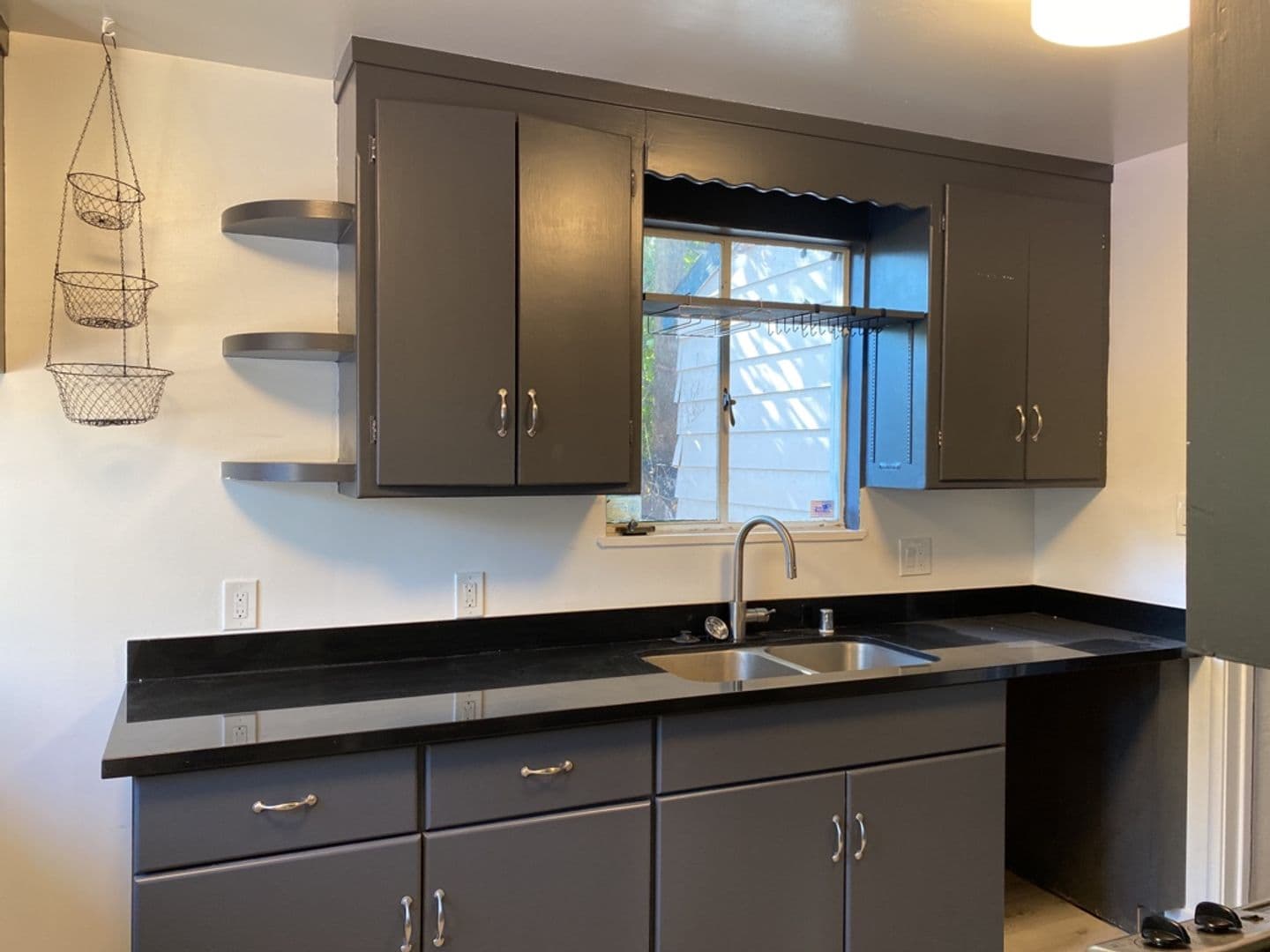 Davis House: 648 K Street