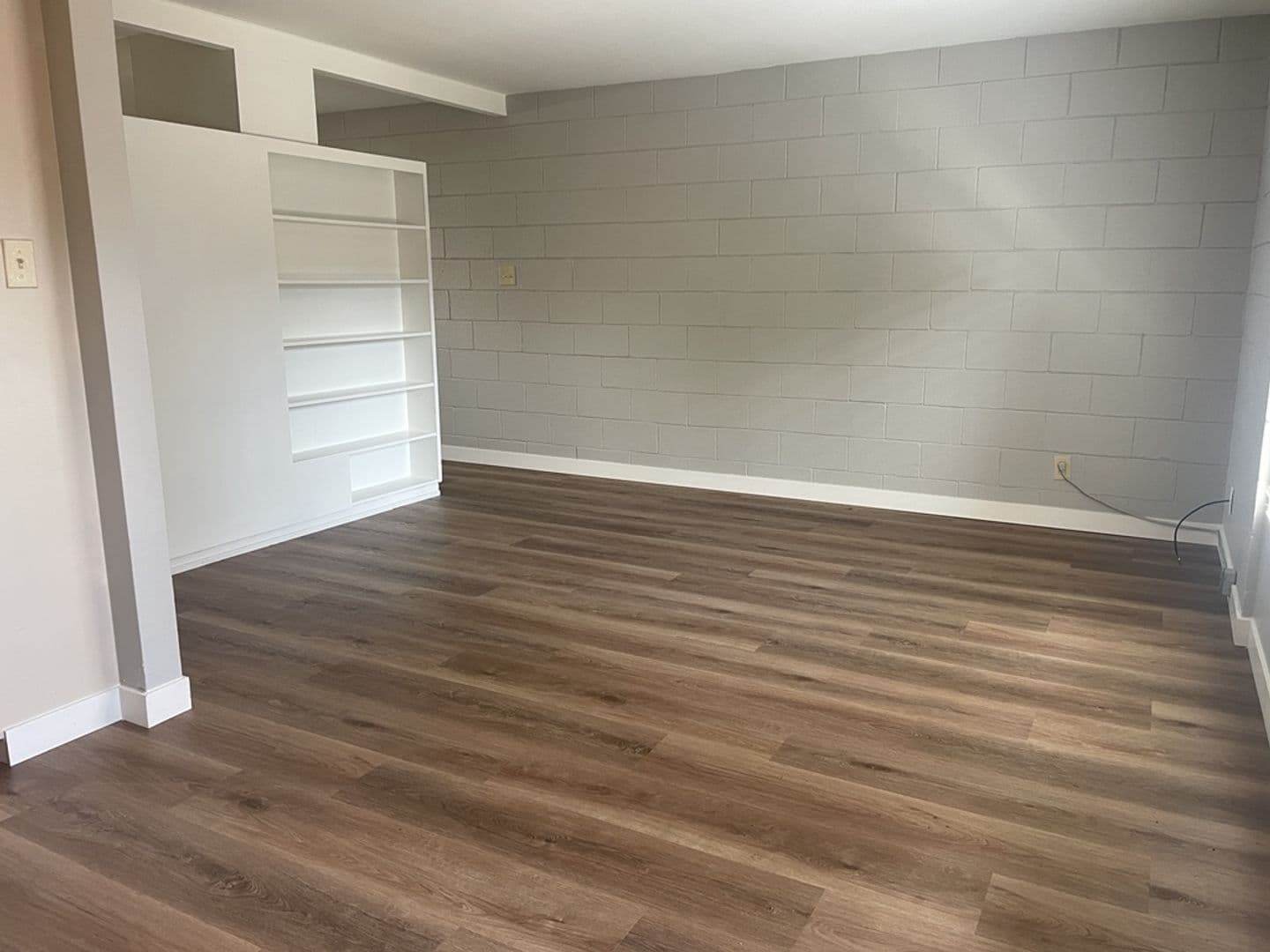 Davis Apartment: 828 D Street