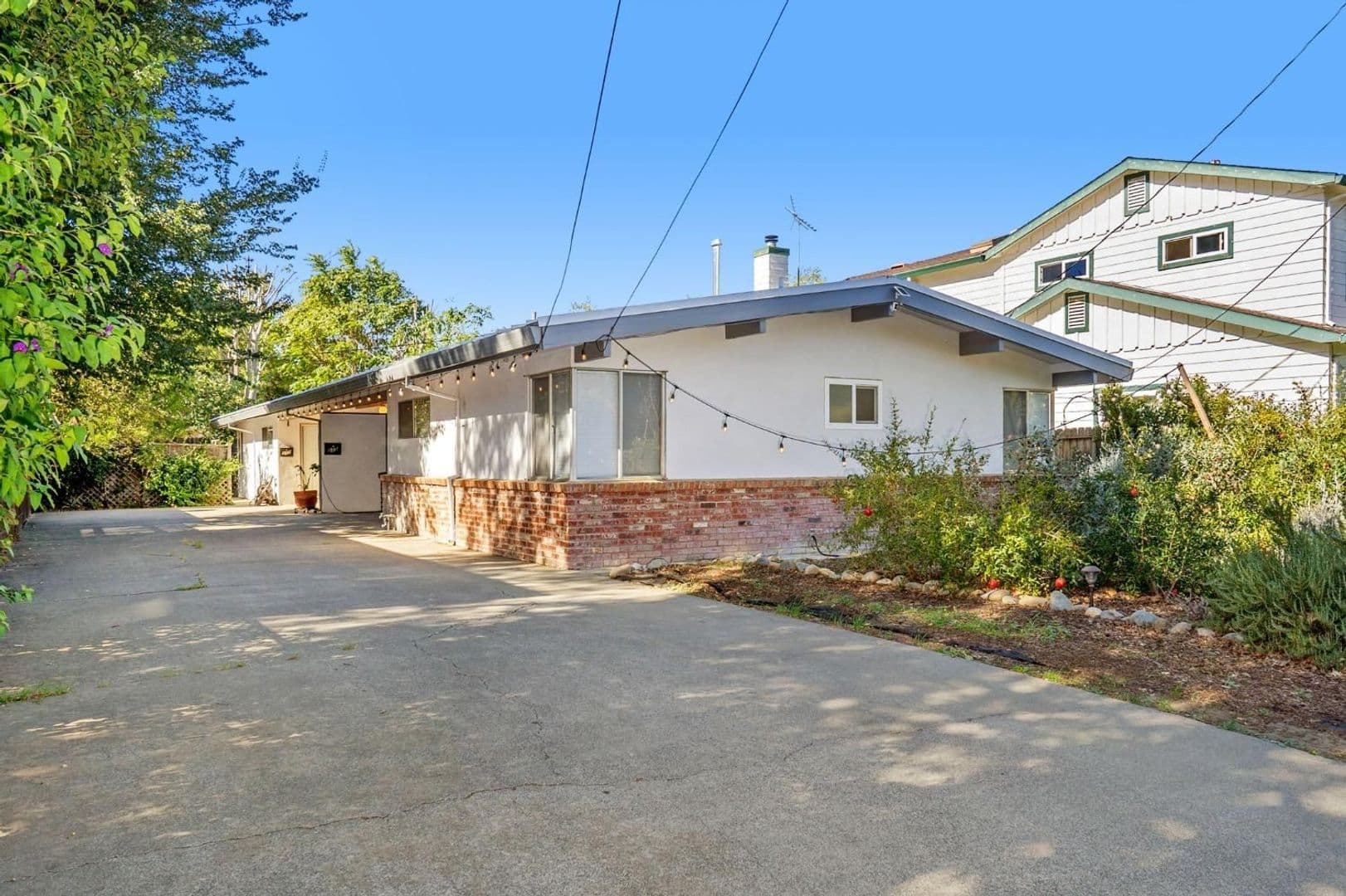 Davis Multiplex: 515-517 K Street