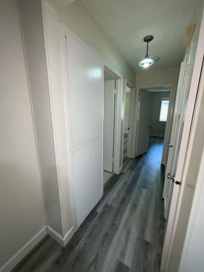 Davis Condo: 1901 Donner Ave #4
