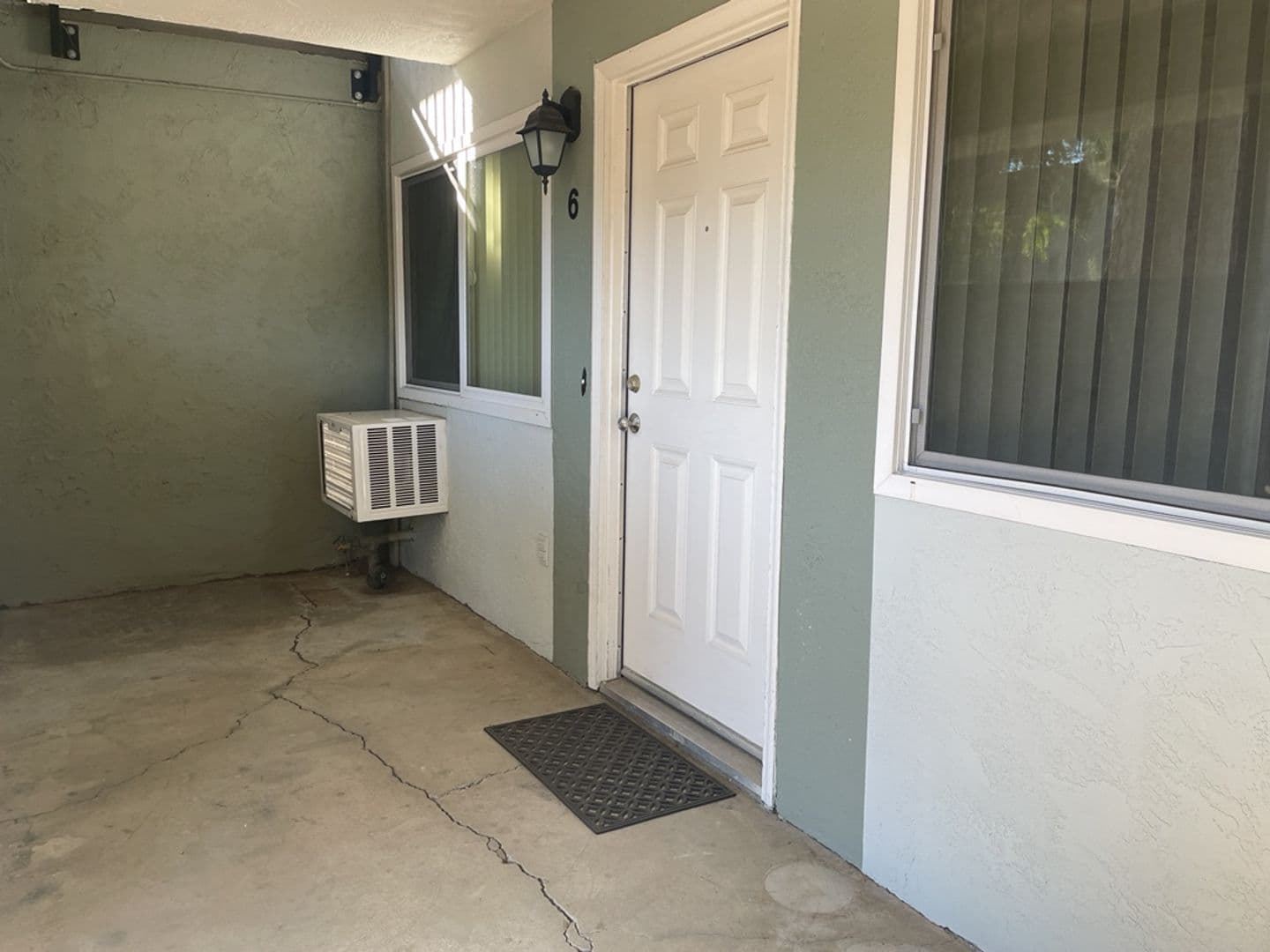 Davis Apartment: 835 F St- 618 Ninth St.