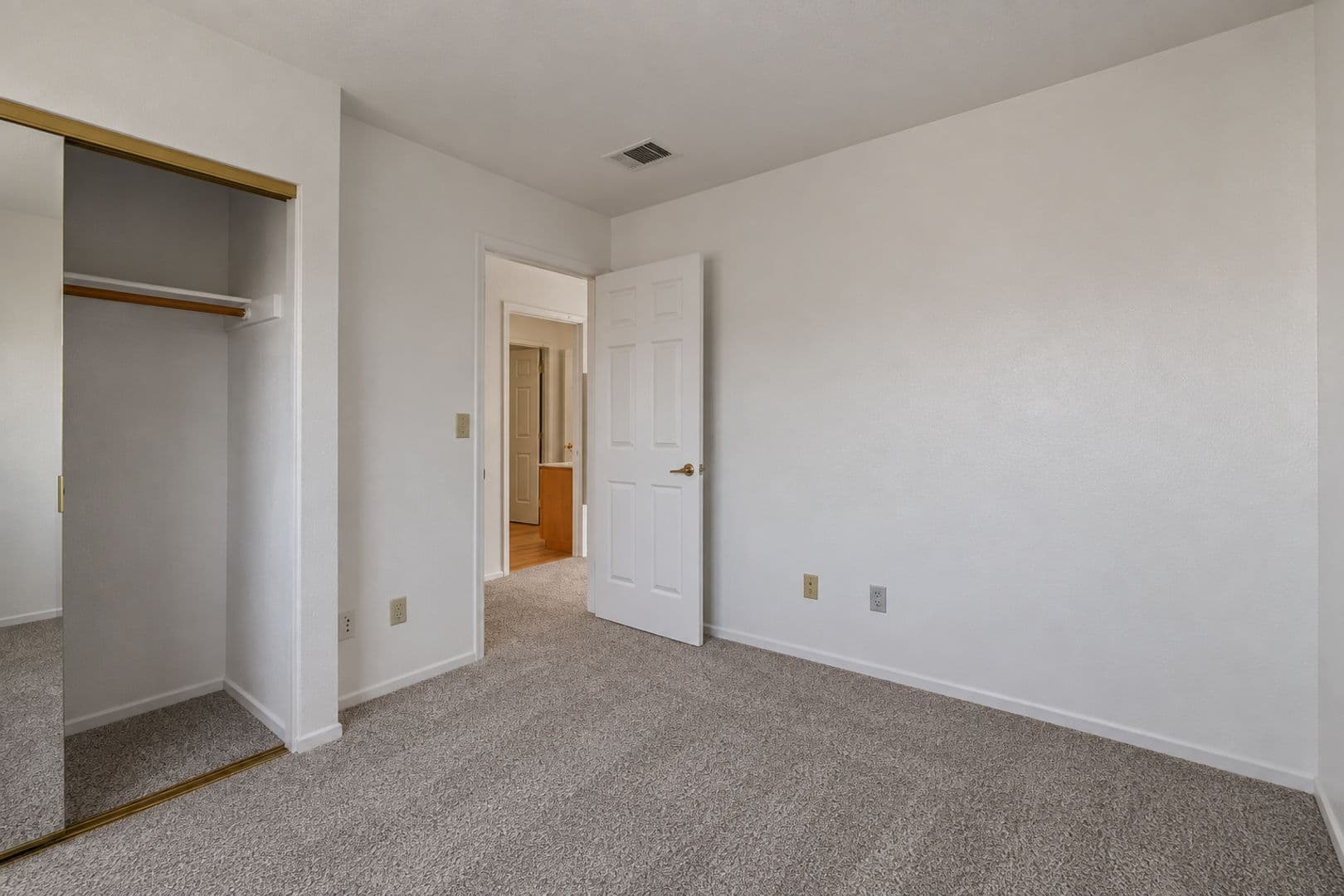 Suisun House: 511 Floyd Court