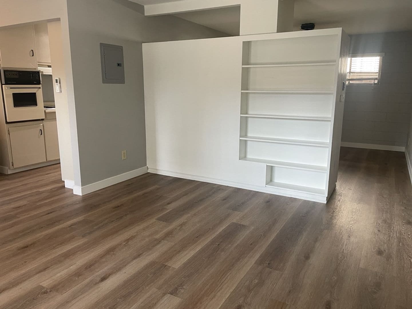 Davis Apartment: 828 D Street