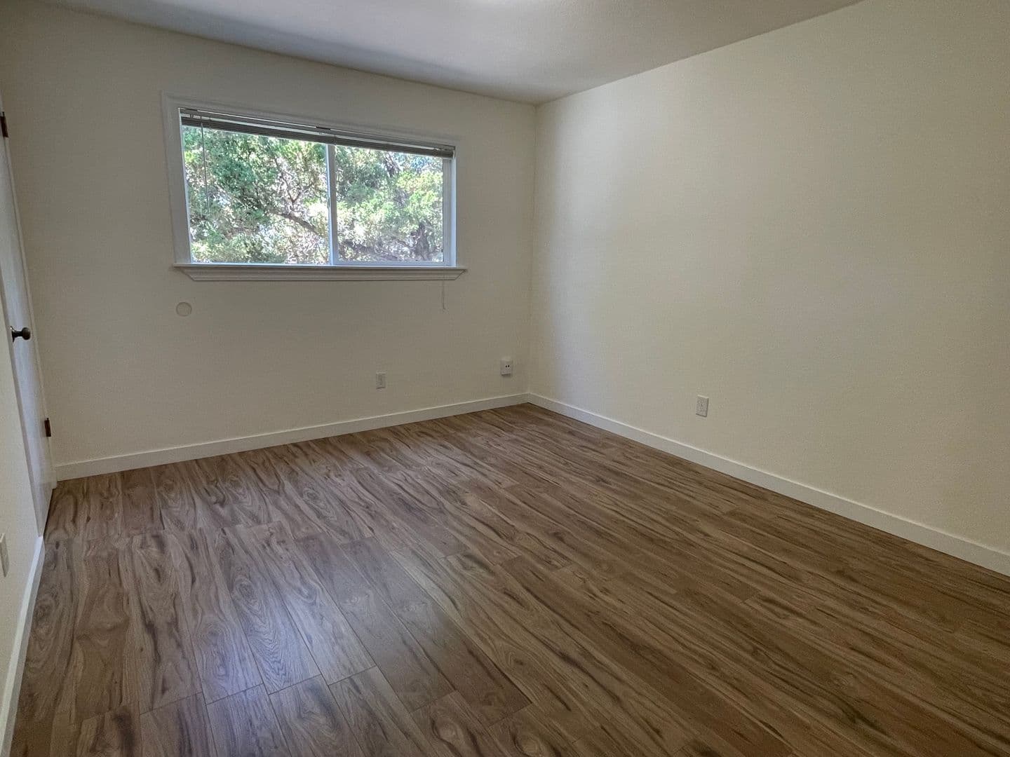 Davis Apartment: 625 Adams Street