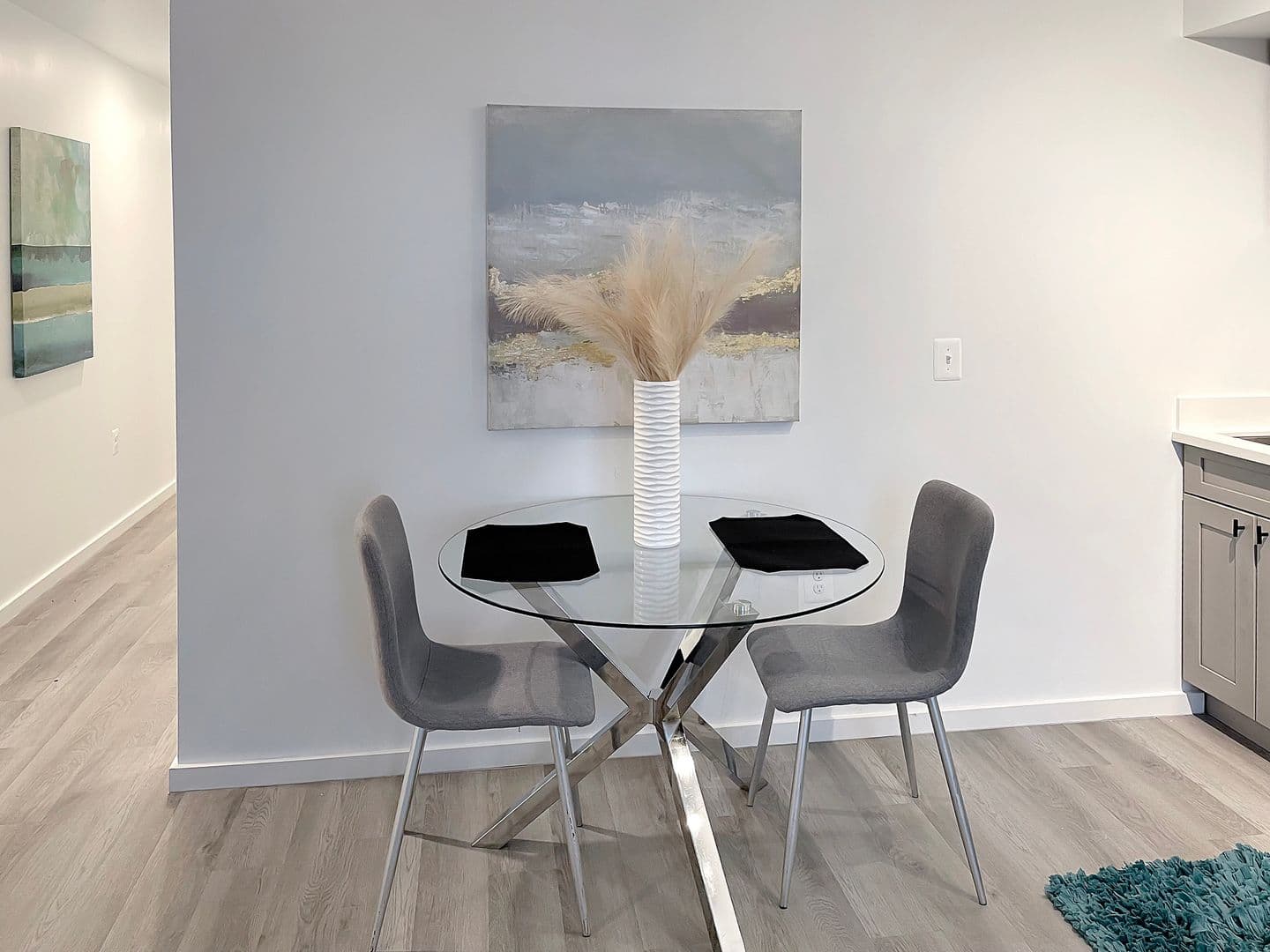 Baltimore Apartment: 725 W Pratt Street