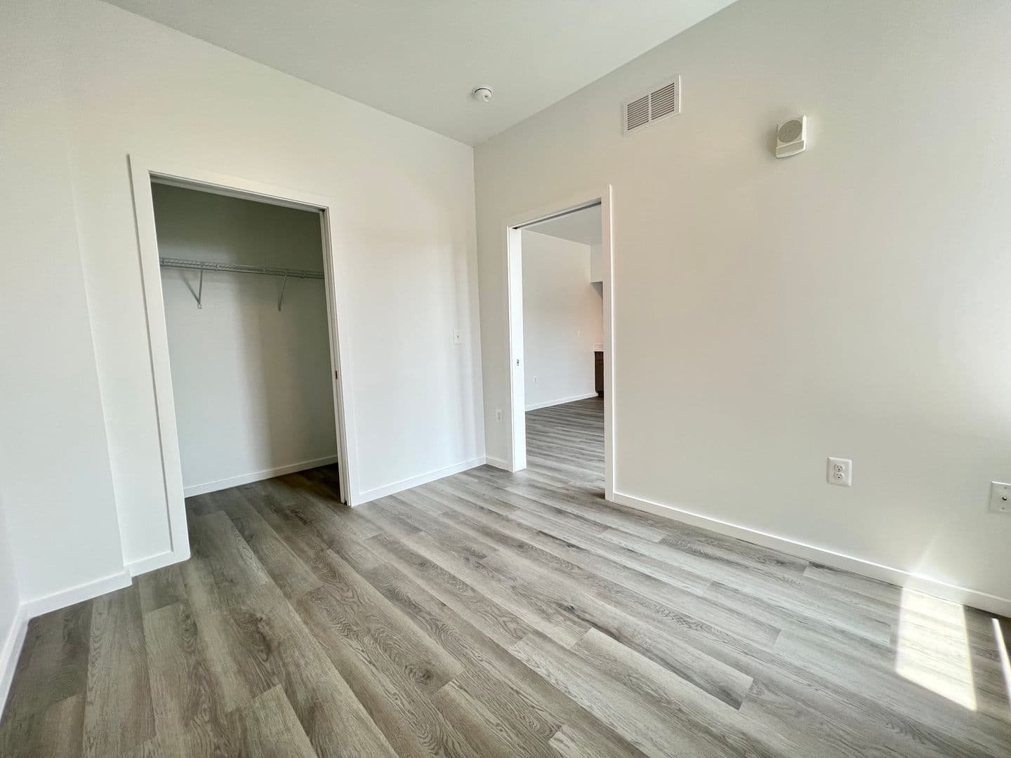 Baltimore Apartment: 725 W Pratt Street