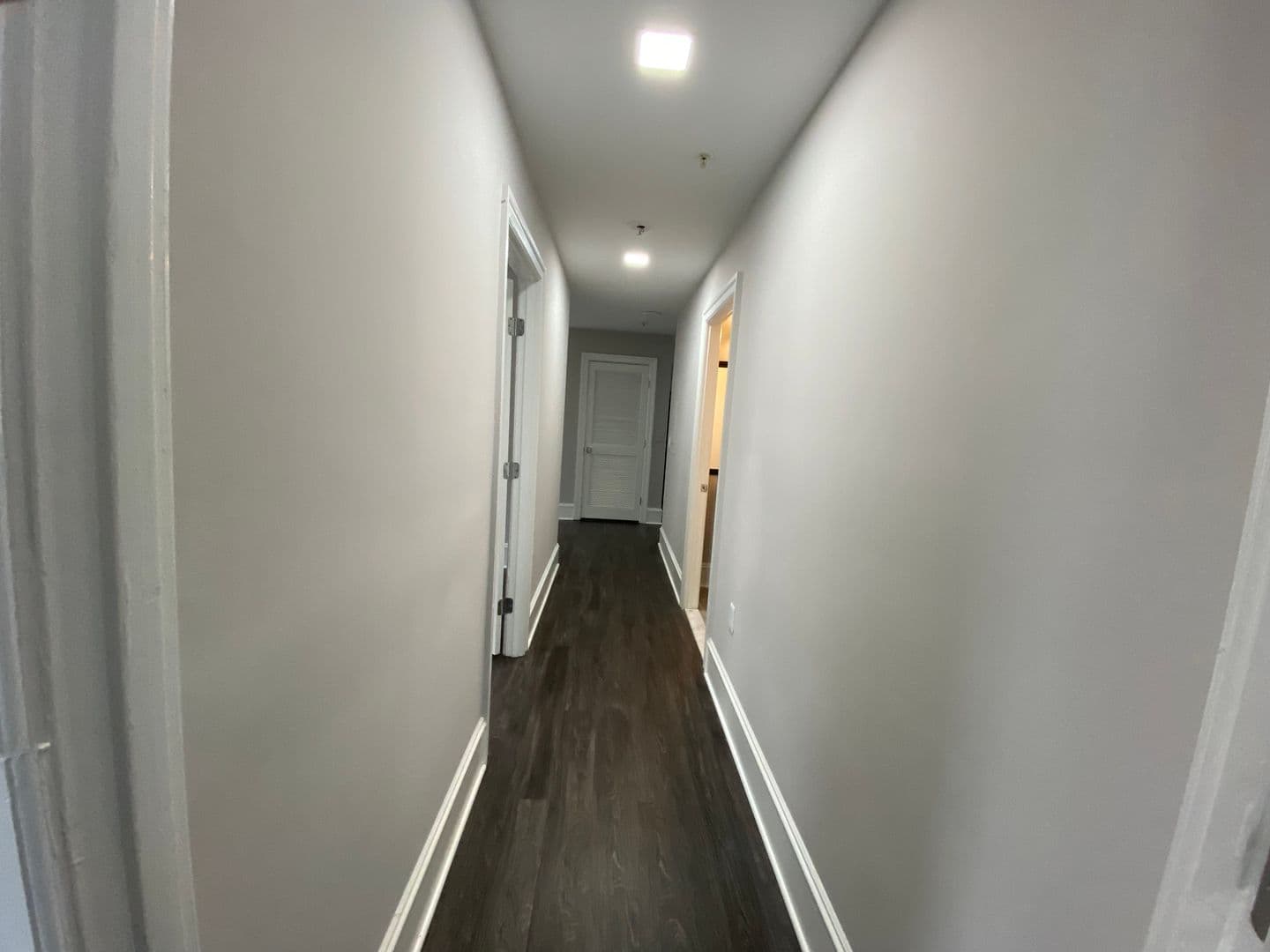 Baltimore Apartment: 306 W Franklin St