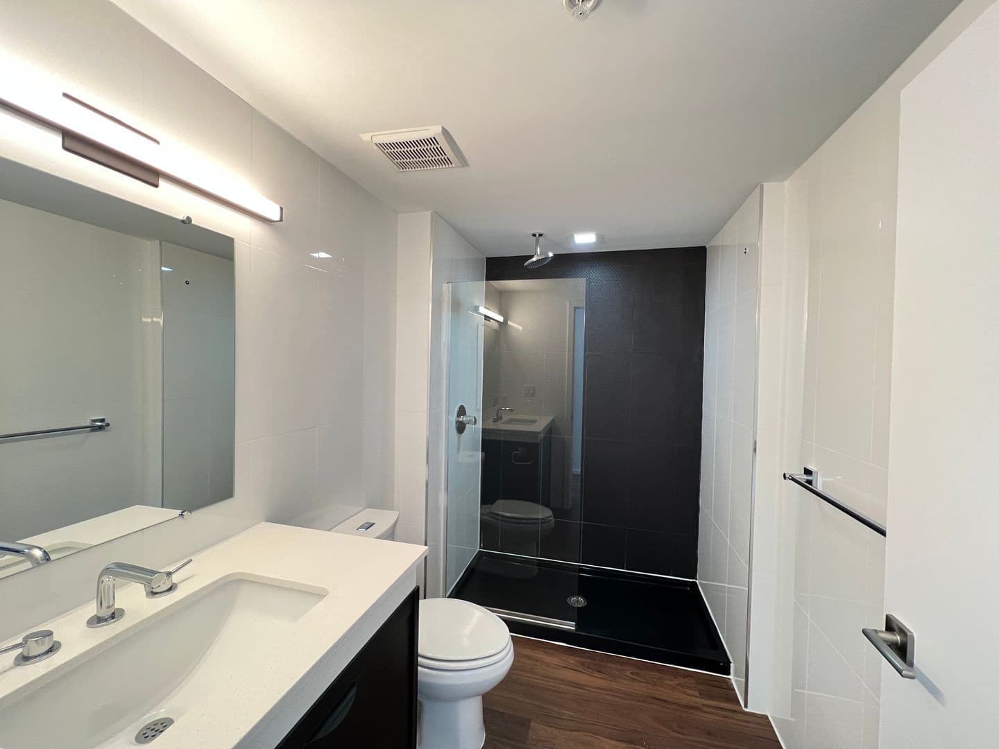 Baltimore Apartment: 9 E. Mt. Royal Avenue