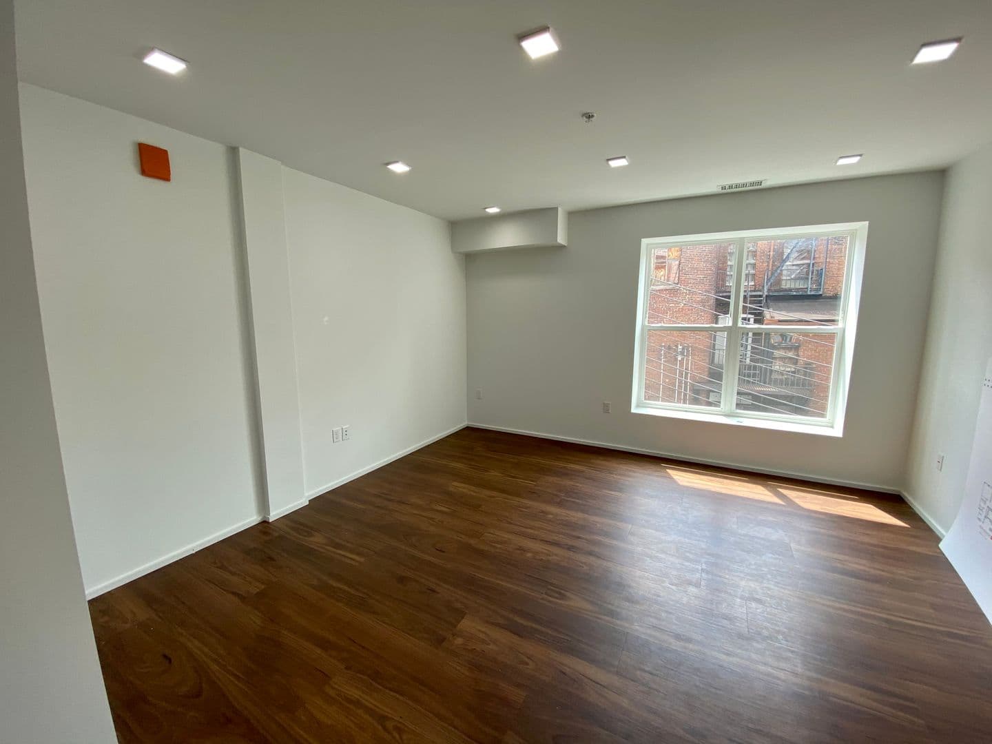 Baltimore Apartment: 9 E. Mt. Royal Avenue