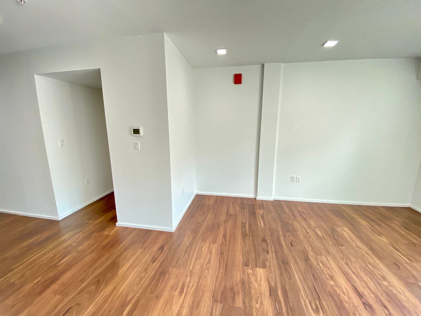 Baltimore Apartment: 9 E. Mt. Royal Avenue