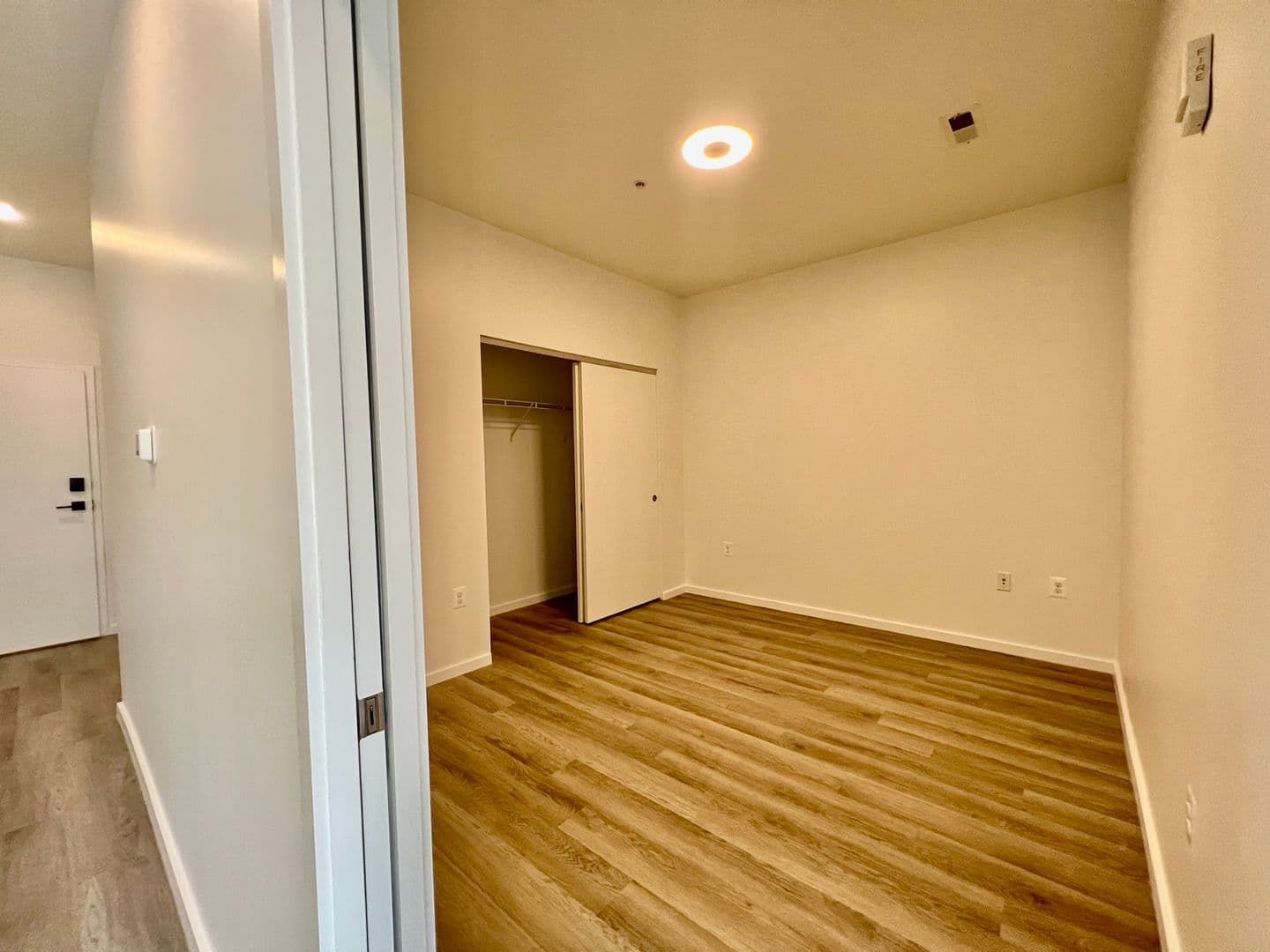Baltimore Apartment: 725 W Pratt Street