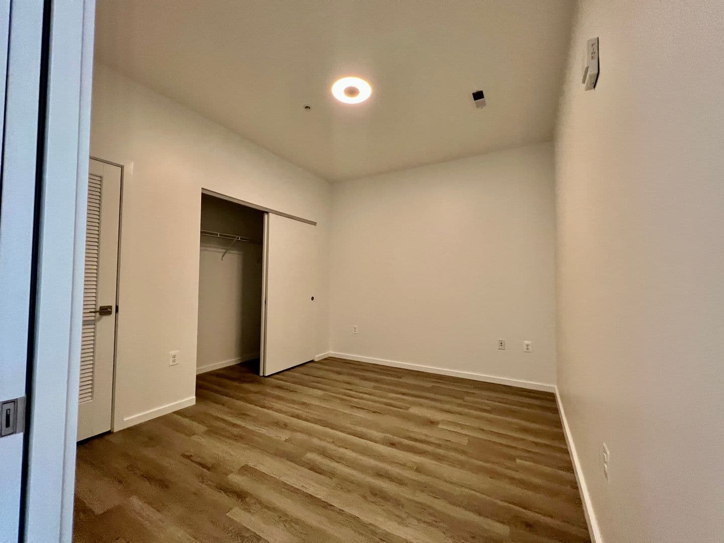 Baltimore Apartment: 725 W Pratt Street