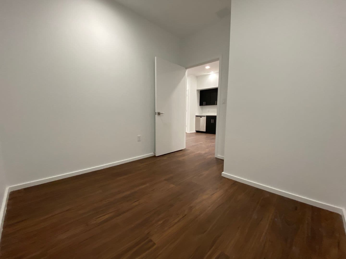 Baltimore Apartment: 9 E. Mt. Royal Avenue