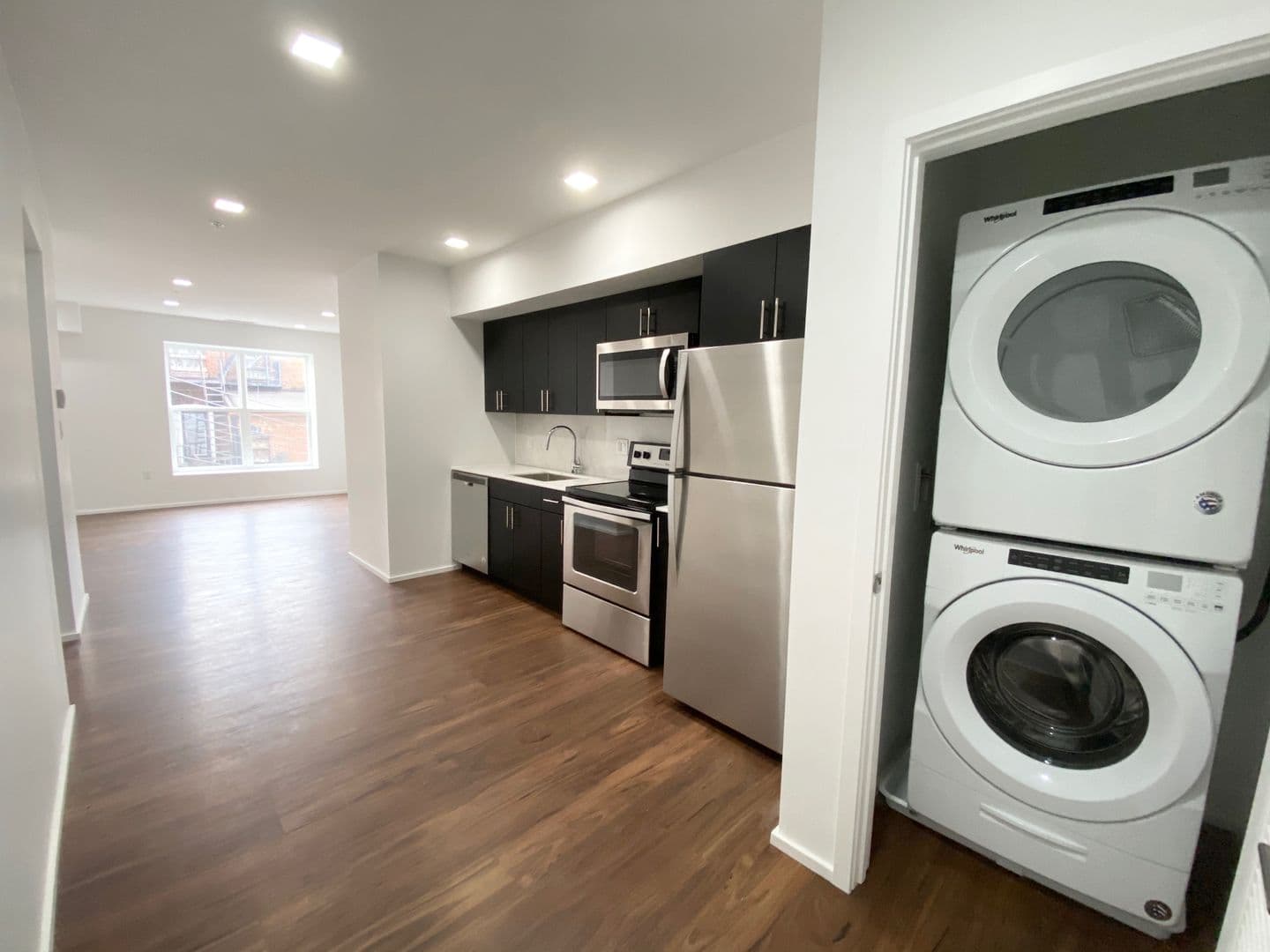 Baltimore Apartment: 9 E. Mt. Royal Avenue