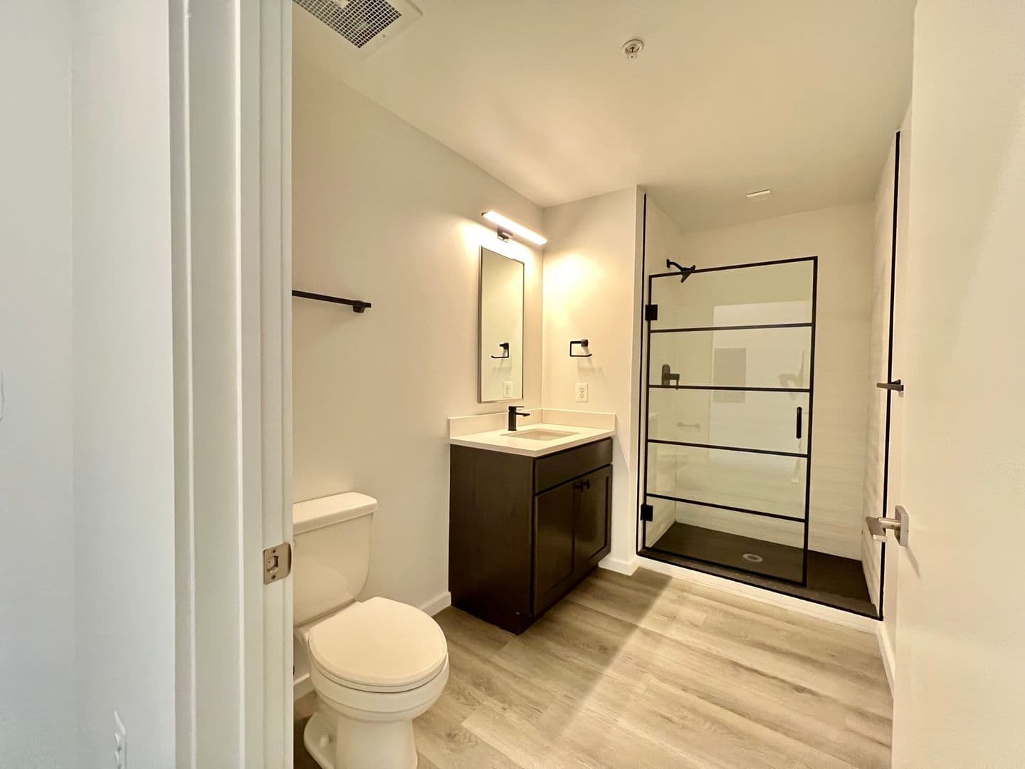 Baltimore Apartment: 725 W Pratt Street