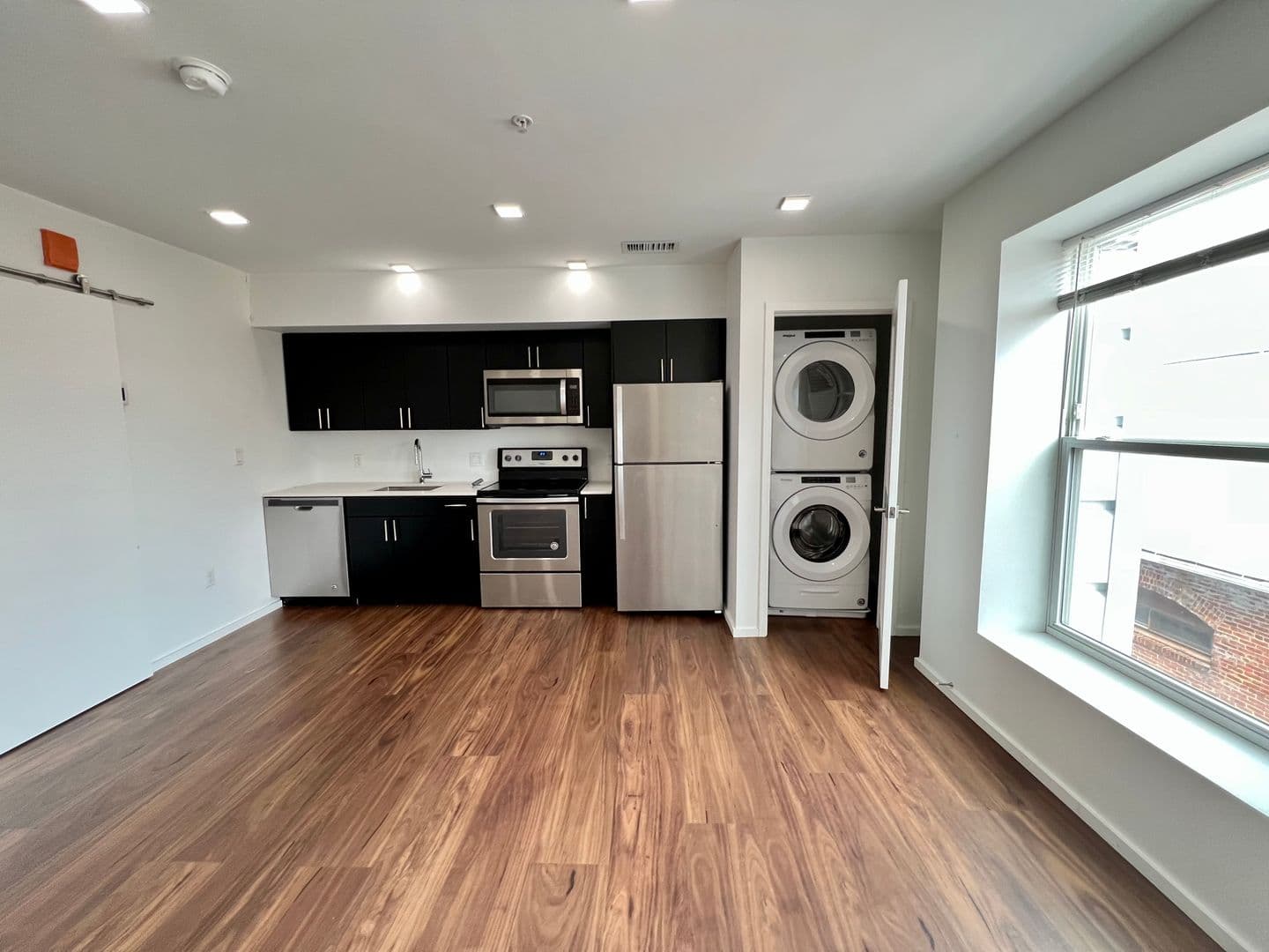 Baltimore Apartment: 9 E. Mt. Royal Avenue