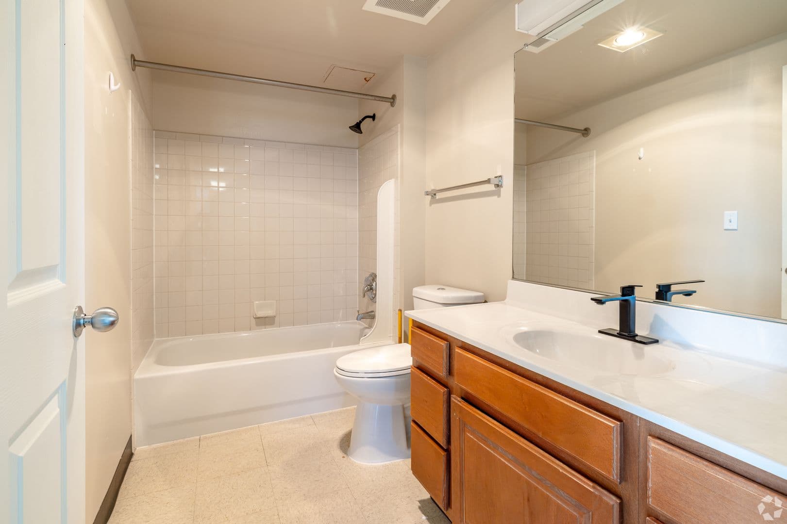 Baltimore Apartment: 518 Fayette Street
