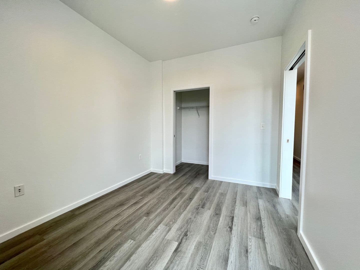 Baltimore Apartment: 725 W Pratt Street