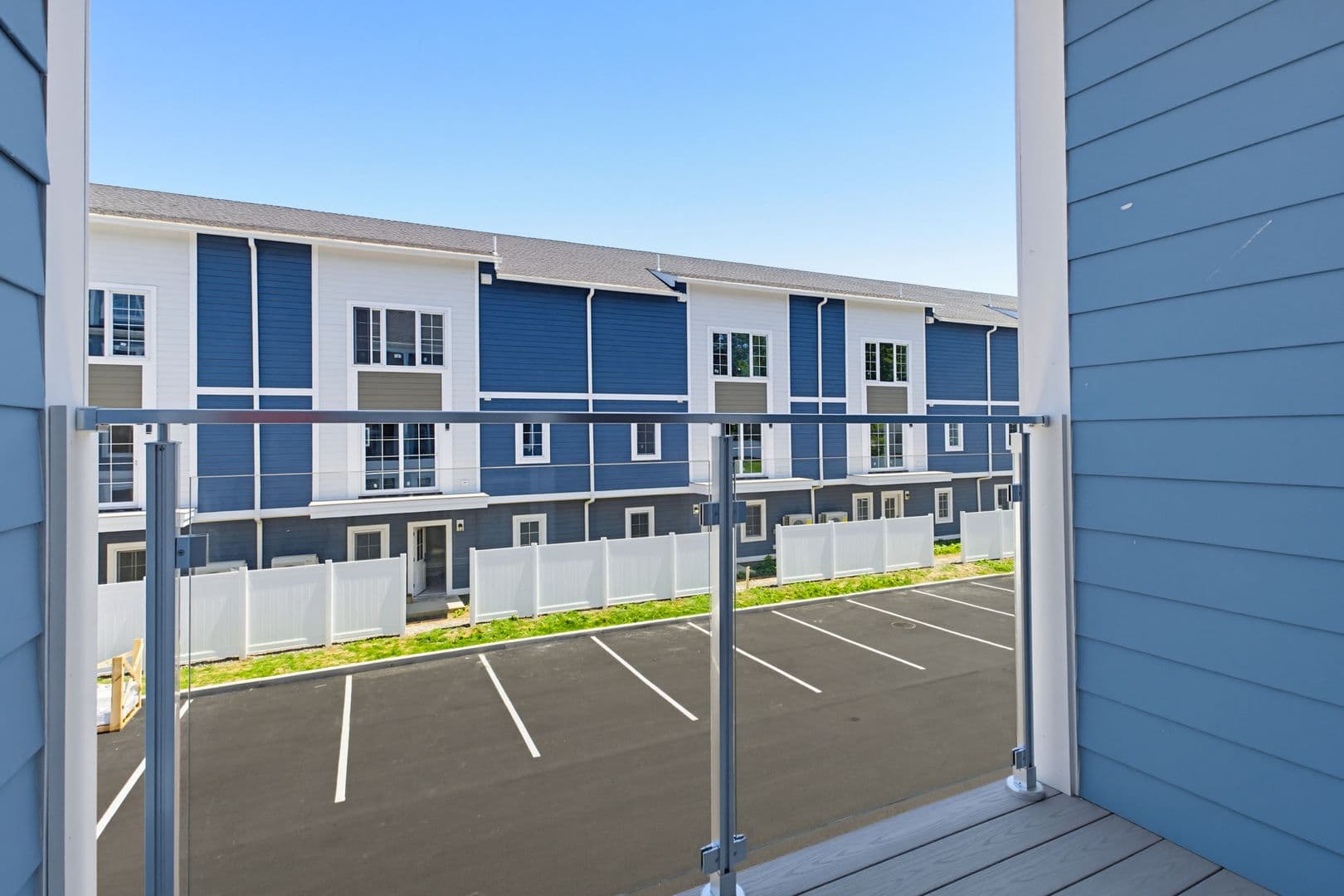 Franklin Apartment: 230 East Central Street