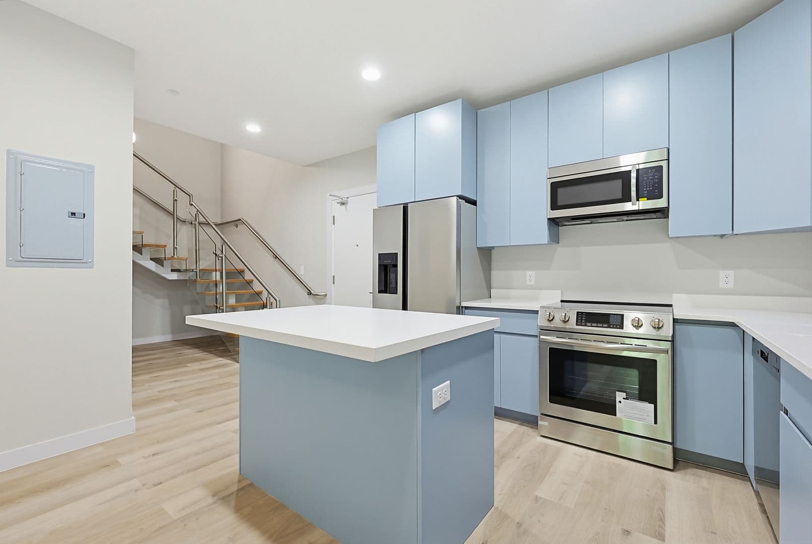 Franklin Apartment: 230 East Central Street