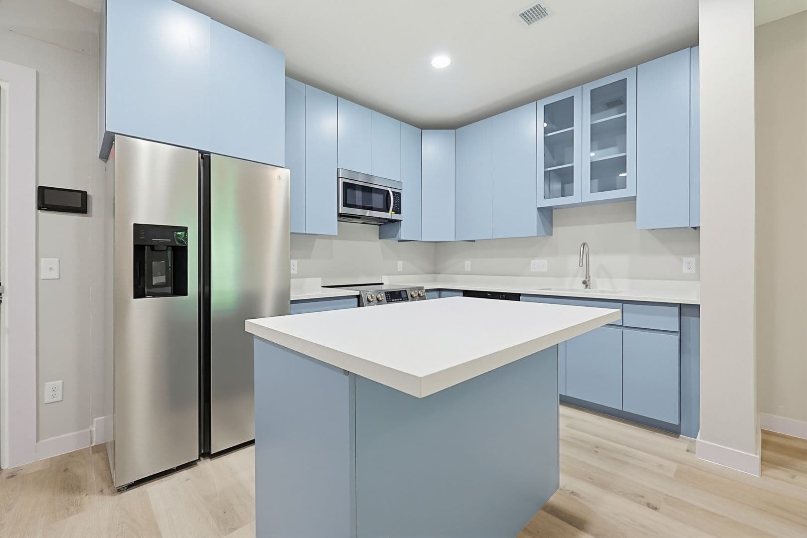 Franklin Apartment: 230 East Central Street