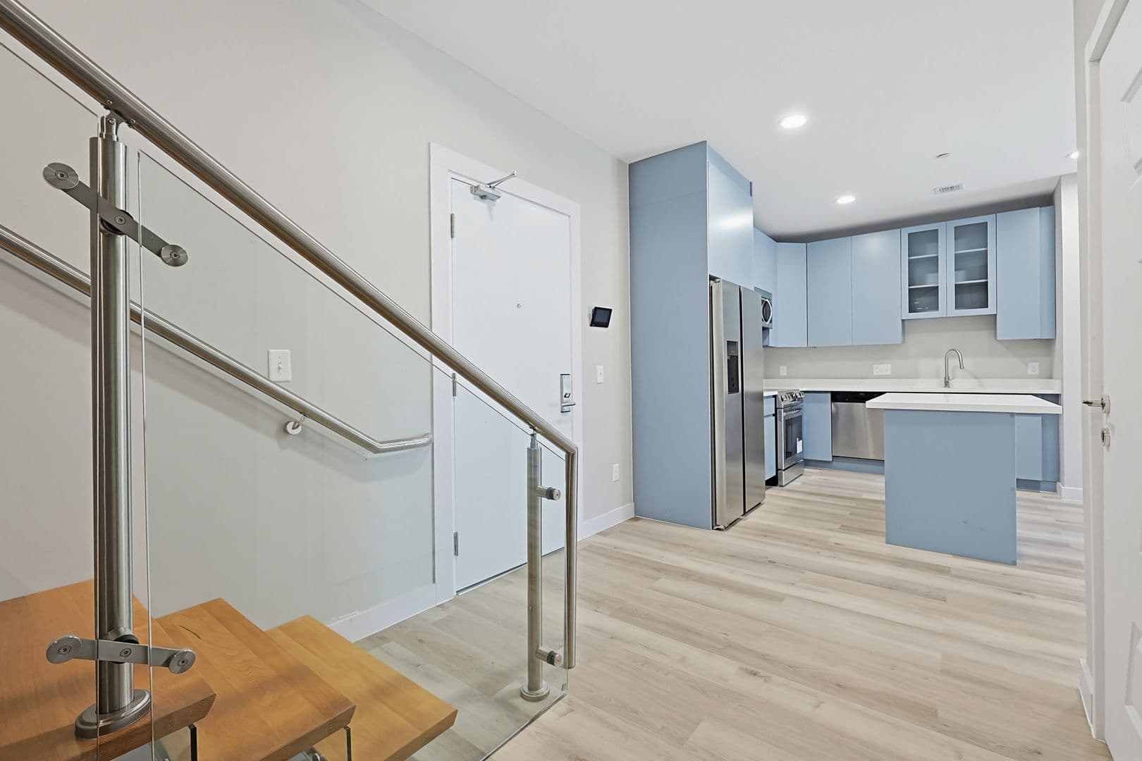 Franklin Apartment: 230 East Central Street