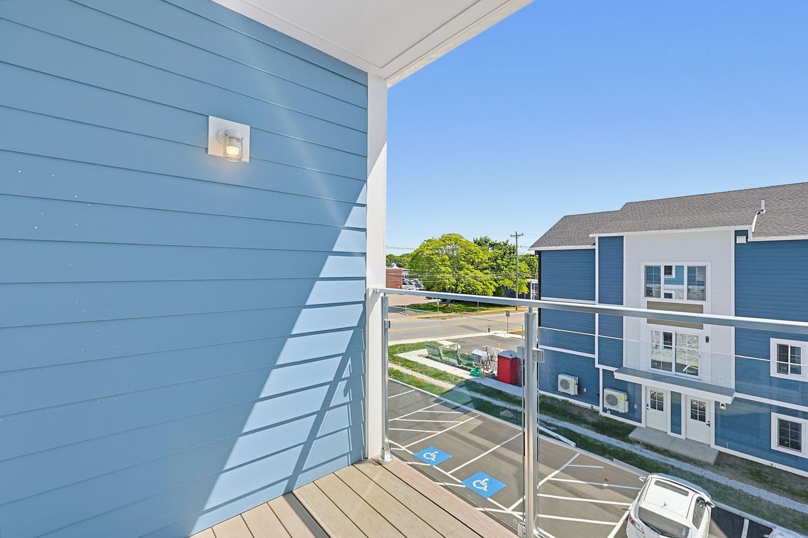Franklin Apartment: 230 East Central Street