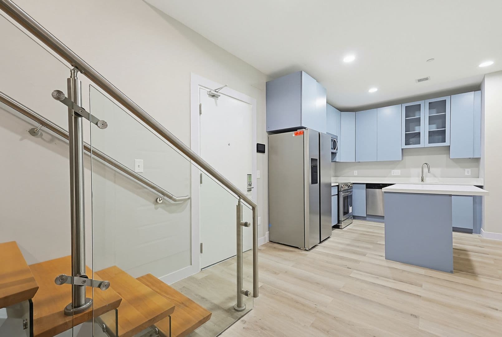 Franklin Apartment: 230 East Central Street