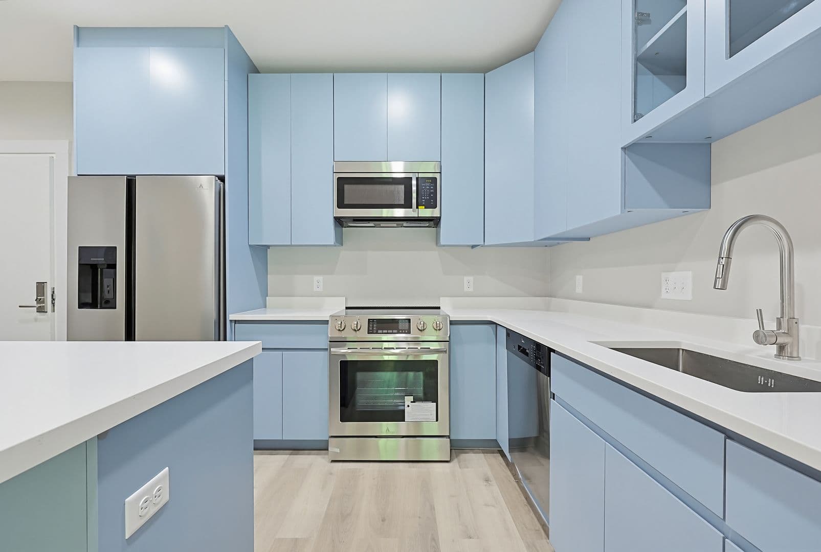Franklin Apartment: 230 East Central Street