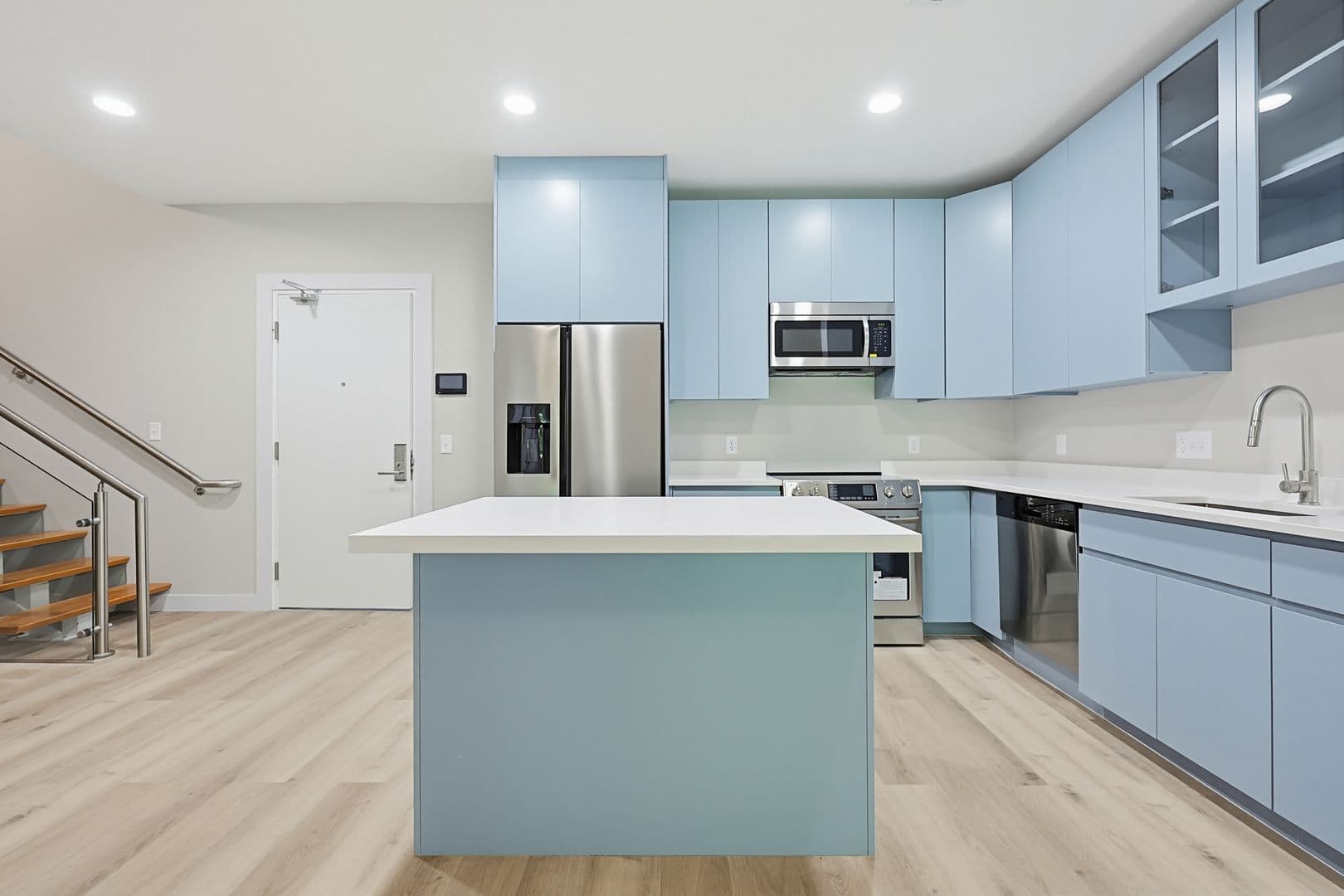 Franklin Apartment: 230 East Central Street
