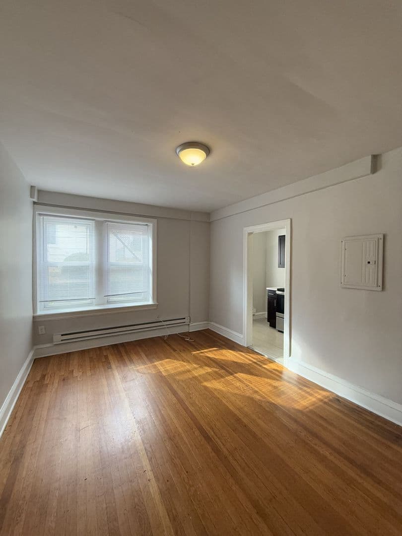 Philadelphia Apartment: 4605-4611 Chester Avenue