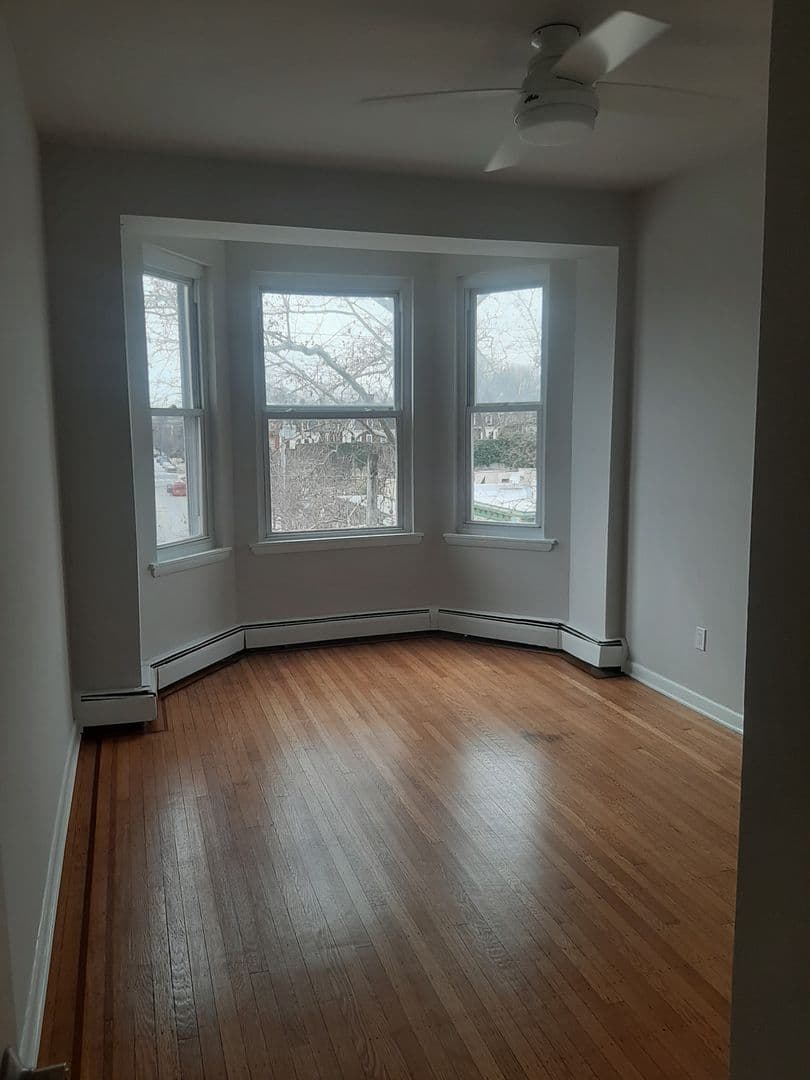 Philadelphia Apartment: 801 South 47th Street