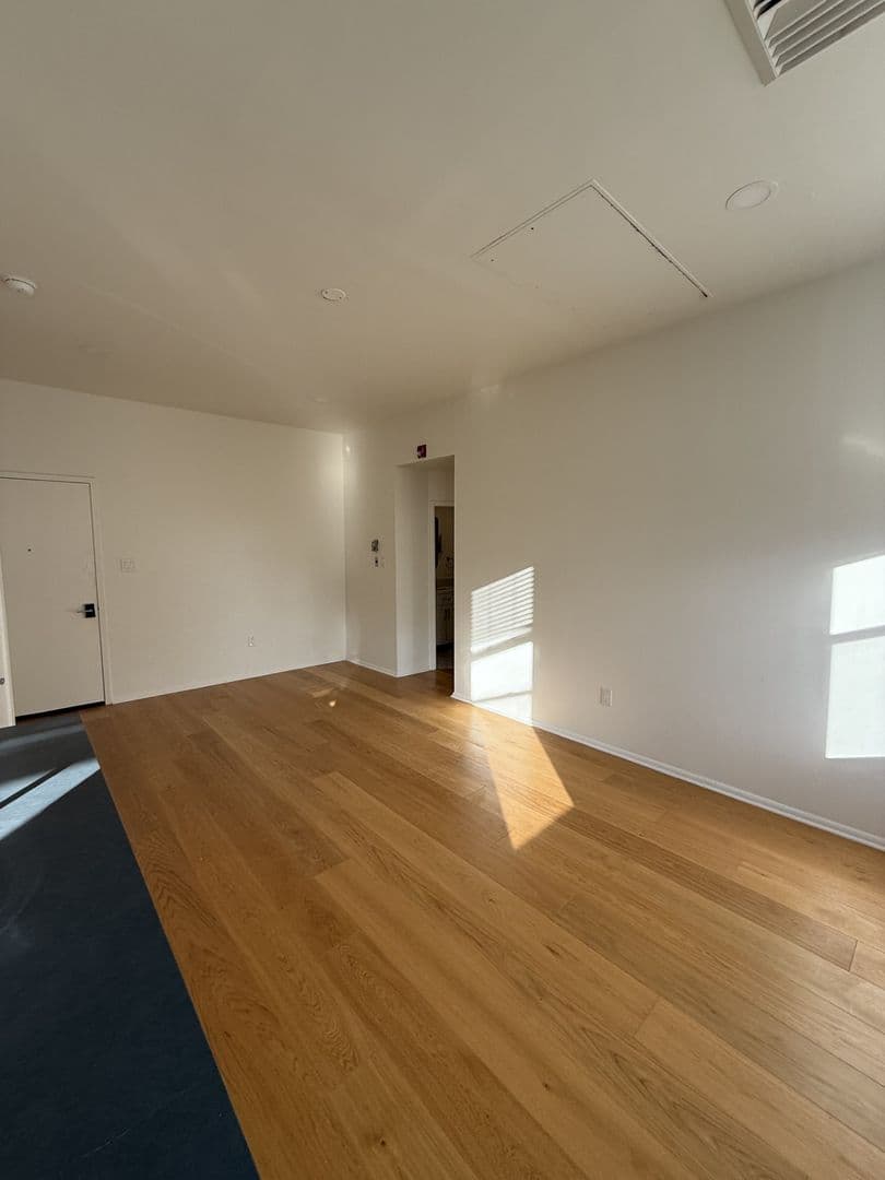Philadelphia Apartment: 829 Spruce Street