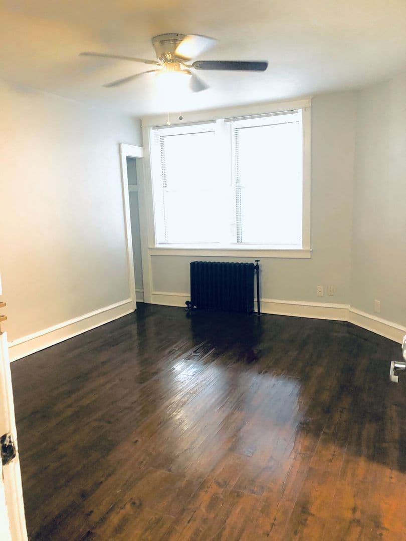 Drexel Hill Apartment: 701 Burmont Road