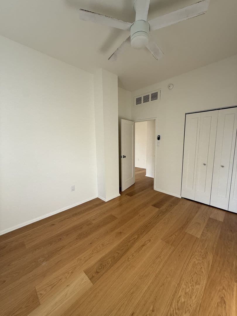 Philadelphia Apartment: 829 Spruce Street