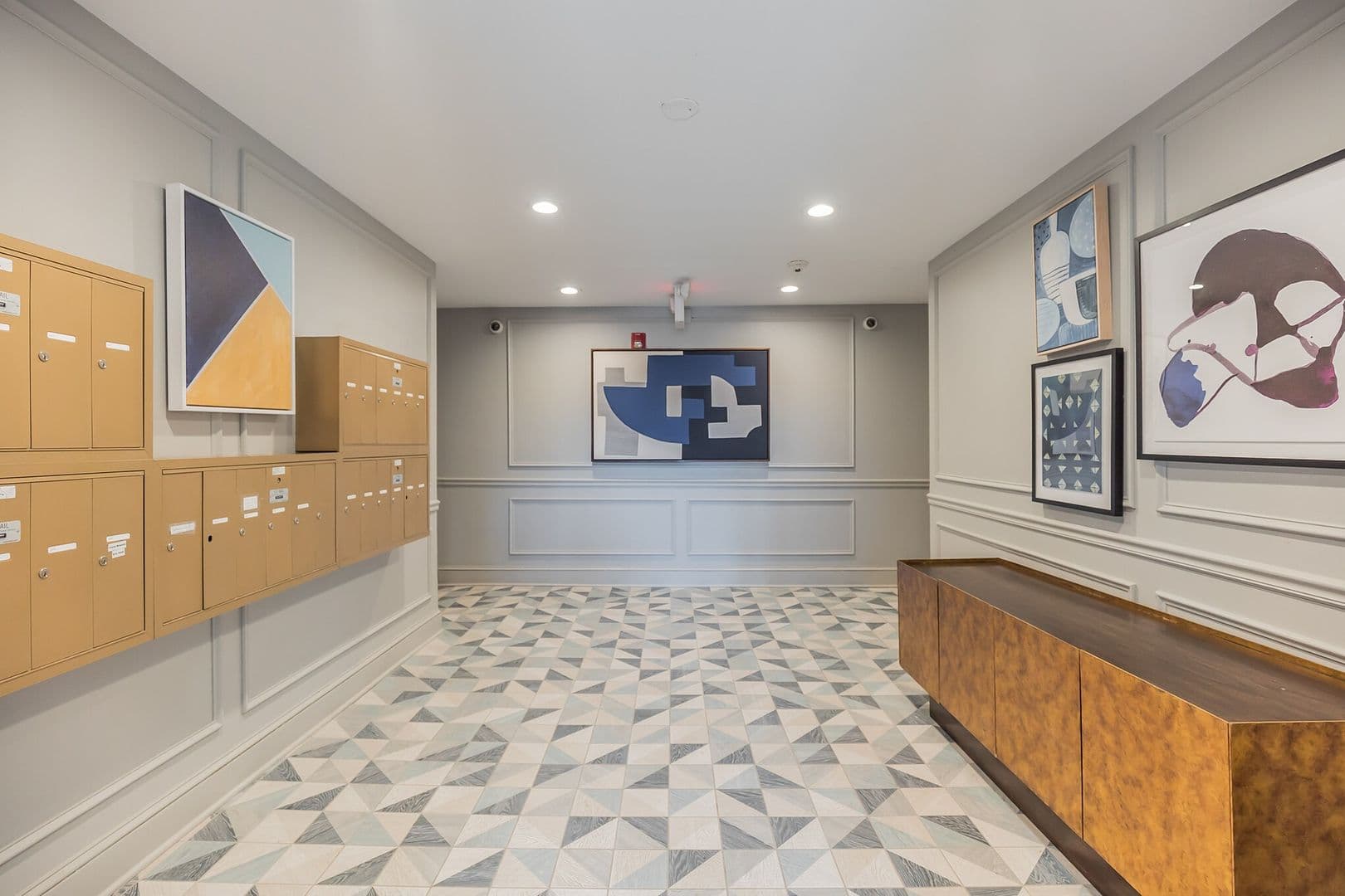 Philadelphia Apartment: 801 South 47th Street