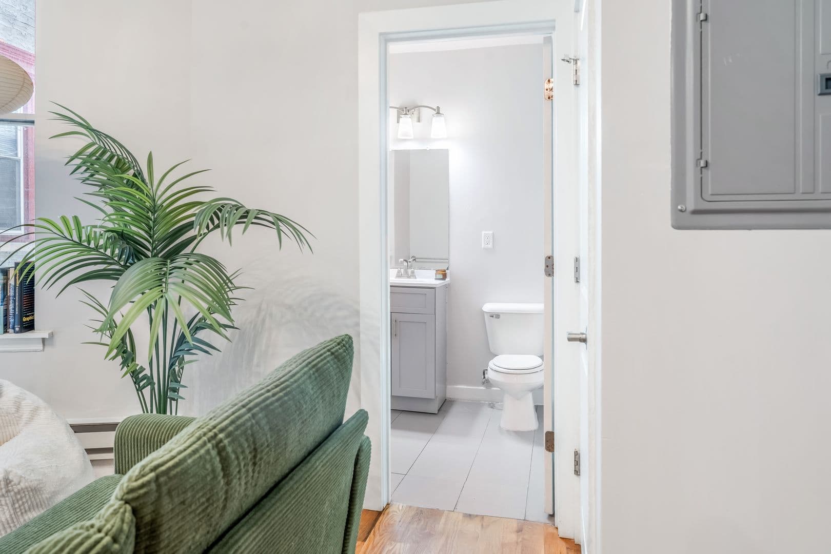 Philadelphia Apartment: 4300-4322 Chestnut Street